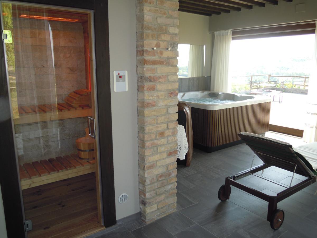 Agriturismo Piccolo Albero Loreto Aprutino Exteriör bild